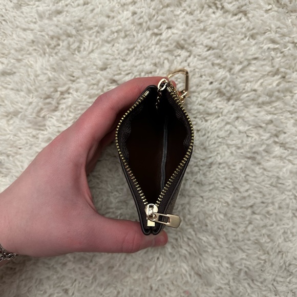 Keychain Wallet - Picture 2 of 2